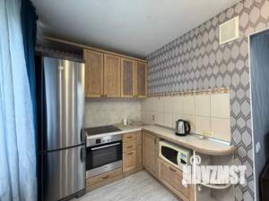 Студия квартира, посуточно, 35м2, 1/5 этаж