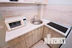 1-к квартира, посуточно, 35м2, 8/25 этаж