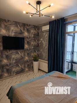 1-к квартира, посуточно, 38м2, 7/16 этаж