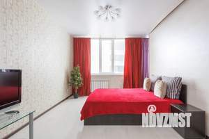 1-к квартира, посуточно, 50м2, 13/19 этаж