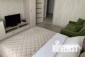 1-к квартира, посуточно, 40м2, 24/25 этаж