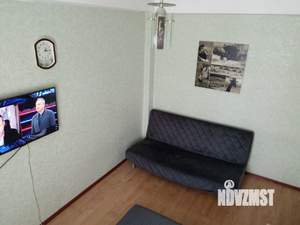 1-к квартира, посуточно, 36м2, 4/10 этаж