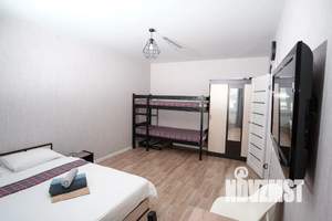 1-к квартира, посуточно, 38м2, 2/18 этаж