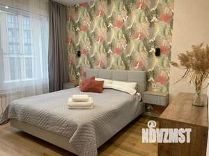 1-к квартира, посуточно, 40м2, 16/29 этаж