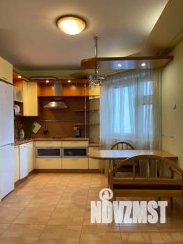 1-к квартира, посуточно, 45м2, 6/10 этаж