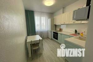 1-к квартира, посуточно, 41м2, 16/25 этаж