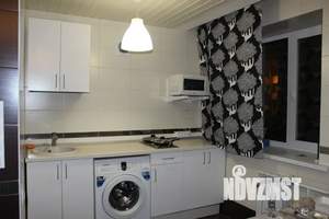 3-к квартира, посуточно, 57м2, 2/5 этаж