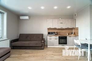 Студия квартира, посуточно, 36м2, 16/25 этаж