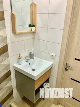 Студия квартира, посуточно, 17м2, 1/9 этаж