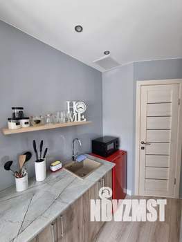 Студия квартира, посуточно, 13м2, 1/9 этаж