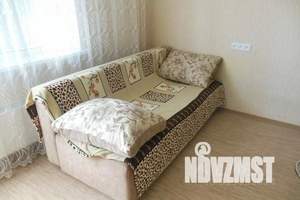 1-к квартира, посуточно, 32м2, 13/25 этаж