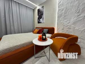 1-к квартира, посуточно, 31м2, 6/18 этаж