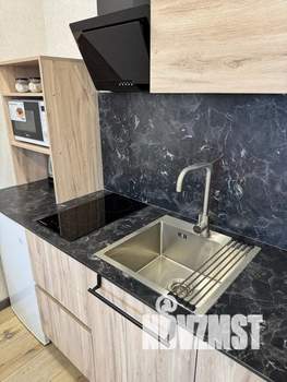 Студия квартира, посуточно, 30м2, 13/25 этаж
