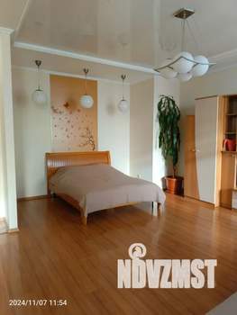 Студия квартира, посуточно, 50м2, 12/13 этаж