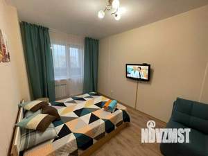 1-к квартира, посуточно, 42м2, 1/1 этаж