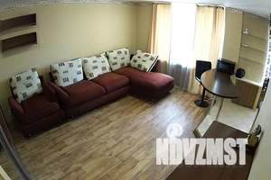 1-к квартира, посуточно, 36м2, 3/9 этаж