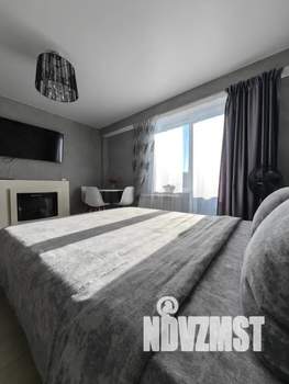 Студия квартира, посуточно, 28м2, 12/17 этаж