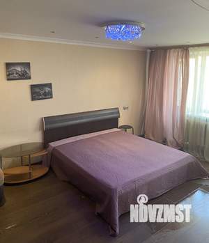 1-к квартира, посуточно, 33м2, 4/9 этаж
