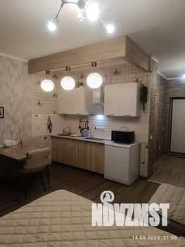 Студия квартира, посуточно, 30м2, 10/17 этаж