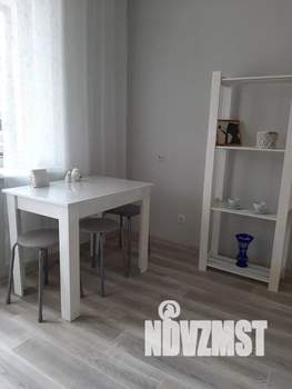 1-к квартира, посуточно, 40м2, 11/16 этаж
