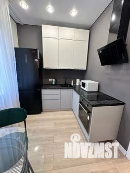 1-к квартира, посуточно, 37м2, 1/5 этаж