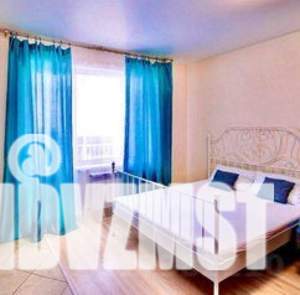 1-к квартира, посуточно, 35м2, 12/25 этаж