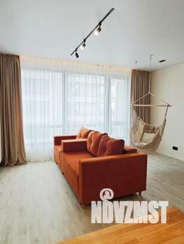 1-к квартира, посуточно, 37м2, 11/18 этаж