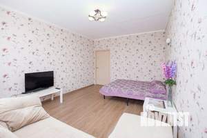 1-к квартира, посуточно, 55м2, 1/1 этаж