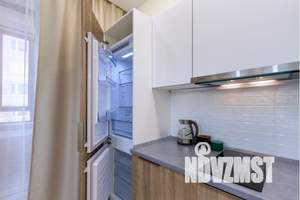2-к квартира, посуточно, 44м2, 4/23 этаж