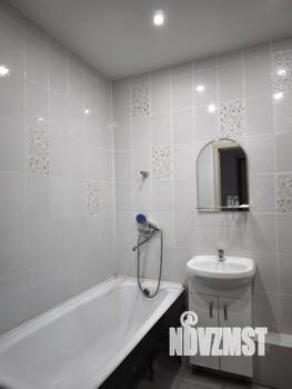 Студия квартира, посуточно, 27м2, 6/18 этаж