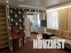 1-к квартира, на длительный срок, 32м2, 1/1 этаж