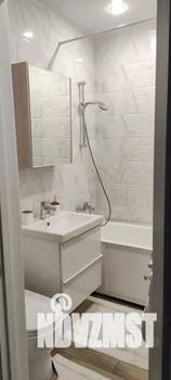 Студия квартира, посуточно, 31м2, 12/17 этаж