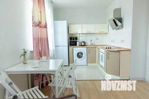 1-к квартира, посуточно, 47м2, 1/1 этаж