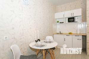 Студия квартира, посуточно, 35м2, 9/15 этаж