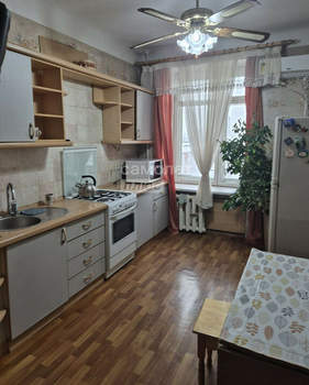 3-к квартира, на длительный срок, 98м2, 6/6 этаж