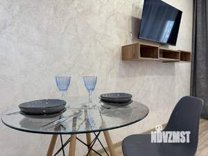 1-к квартира, посуточно, 64м2, 1/1 этаж