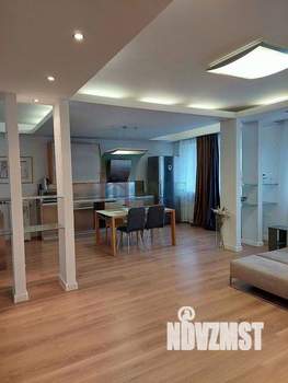 4-к квартира, на длительный срок, 206м2, 5/5 этаж