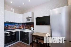 1-к квартира, посуточно, 35м2, 25/25 этаж