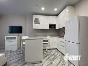 Студия квартира, посуточно, 34м2, 13/25 этаж