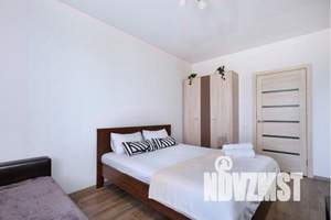 1-к квартира, посуточно, 42м2, 24/25 этаж