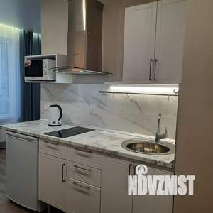 Студия квартира, посуточно, 28м2, 4/25 этаж