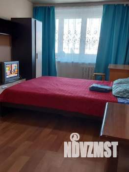 1-к квартира, посуточно, 35м2, 6/9 этаж