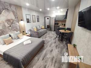1-к квартира, посуточно, 40м2, 7/25 этаж
