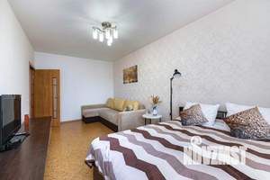 1-к квартира, посуточно, 45м2, 1/1 этаж