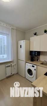 1-к квартира, посуточно, 35м2, 8/17 этаж