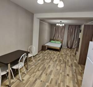 Студия квартира, на длительный срок, 32м2, 2/3 этаж