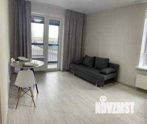 Студия квартира, посуточно, 18м2, 1/25 этаж