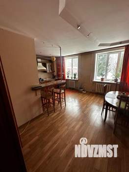 5-к квартира, на длительный срок, 270м2, 1/5 этаж