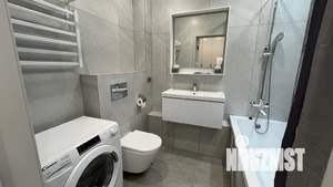 1-к квартира, посуточно, 40м2, 16/25 этаж