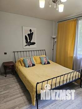 1-к квартира, посуточно, 37м2, 1/10 этаж